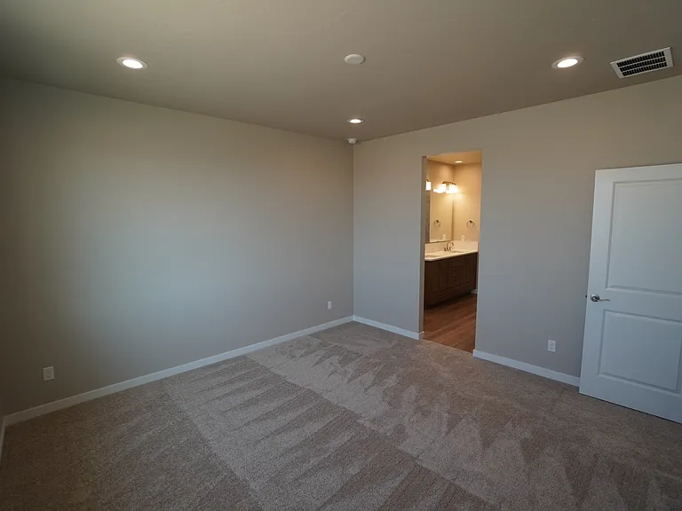 14561 Pine Knoll St — Photo 16