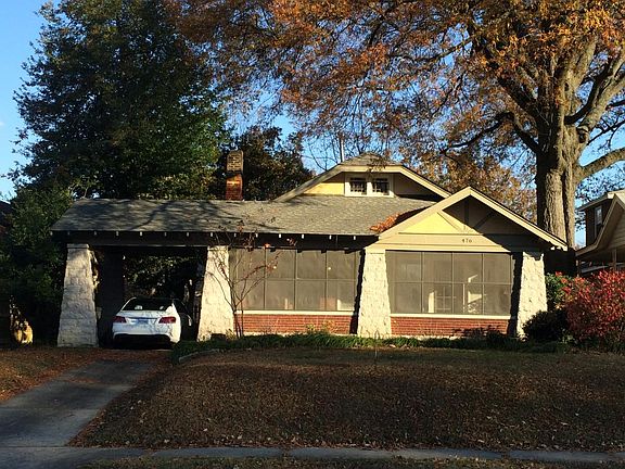 2nd image of 476 N Willett St
