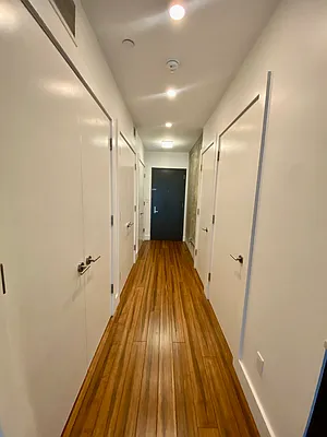 Rented by Golden Lioness Corp | media 19