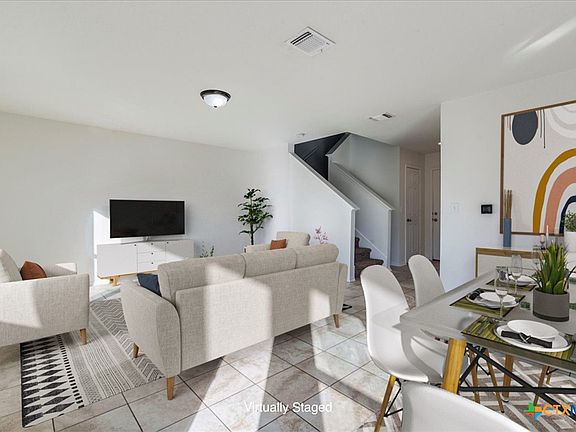 4th image of 6708 Horseshoe Pond Dr