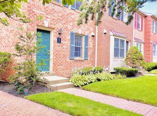 1190 N Vermont St, Arlington, VA 22201