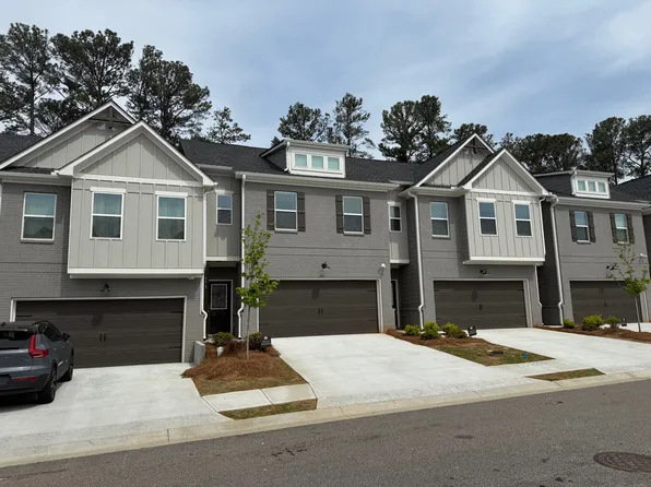 5515 Rock Place Ct, Norcross, GA 30093