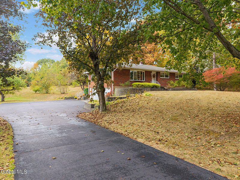 2nd image of 70 Fonda Road