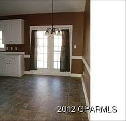 3rd image of 4423 Surrey Meadows Dr