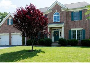 2346 Silvano Dr, Macungie, PA 18062