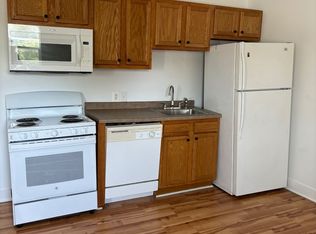 259 Main St APT D, Coopersville, MI 49404