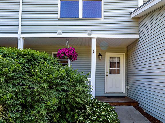 2nd image of 222 Lupine Drive #222