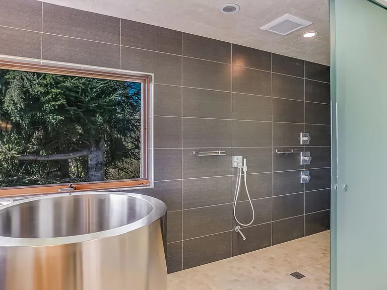 8158 W Mercer Way — Photo 18