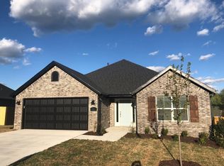 1264 N Pershing St, Fayetteville, AR 72704