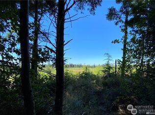 285 Luttrell Ln, Chinook, WA 98614