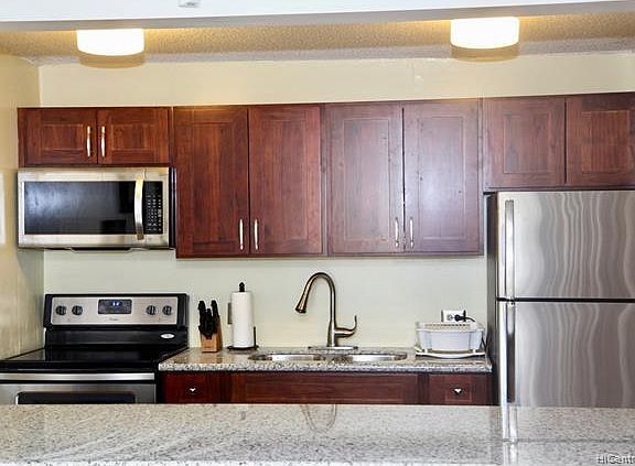 4th image of 229 Paoakalani Ave #1508
