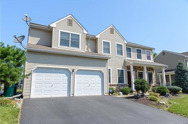 1st image of 185 Willow Dr