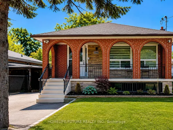 1027 Danforth Rd, Toronto, ON M1K 1J8
