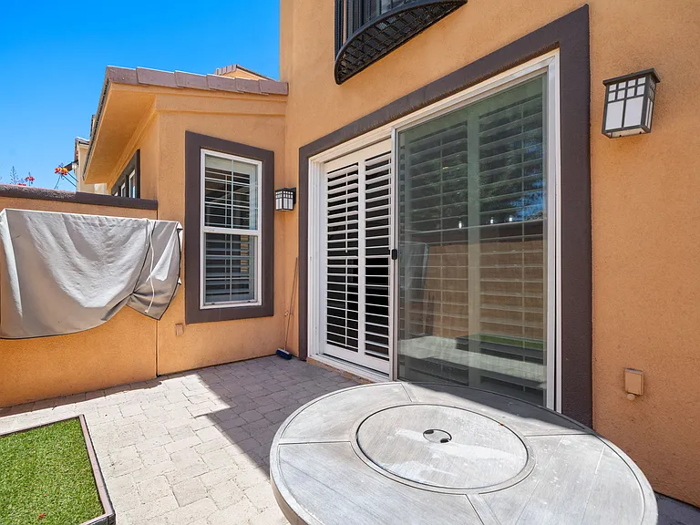 52210 Rosewood Ln — Photo 4