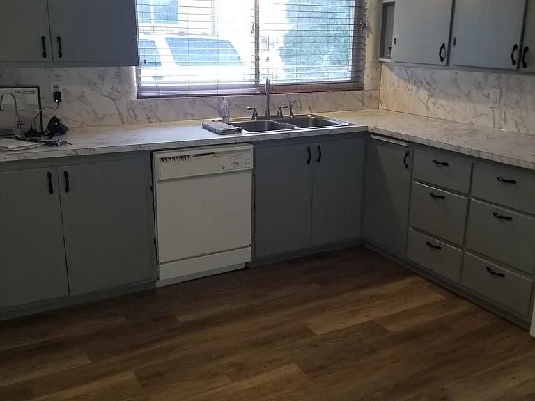 170 N Harrison Blvd — Photo 4
