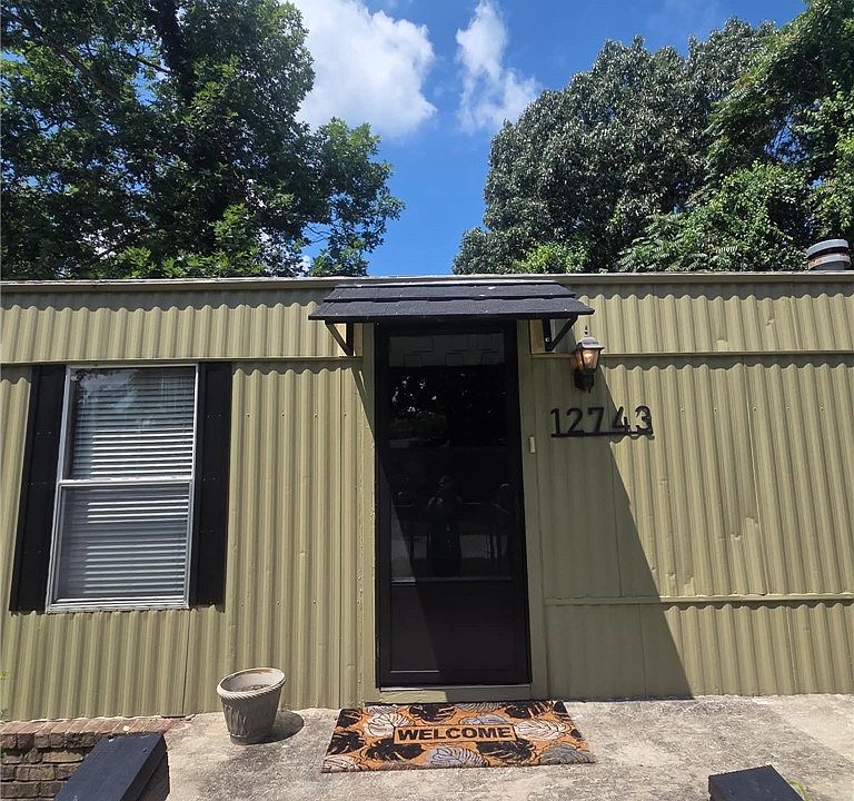 1st image of 12743 Recreation Dr