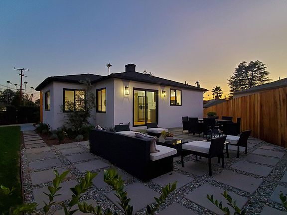 2nd image of 2515 Casitas Ave