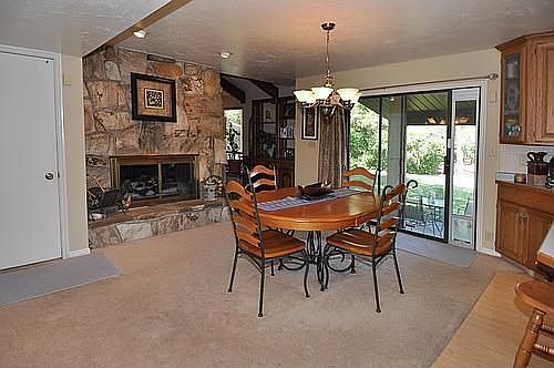 5th image of 1947 E Johnstone Dr