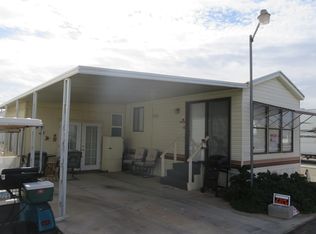 586 Dabamie Ln, Yuma, AZ 85367