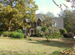 411 Thornhill Dr, Spartanburg, SC 29301