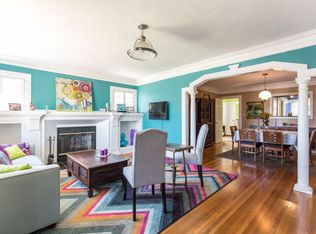 2431 Buckingham Rd, Los Angeles, CA 90016