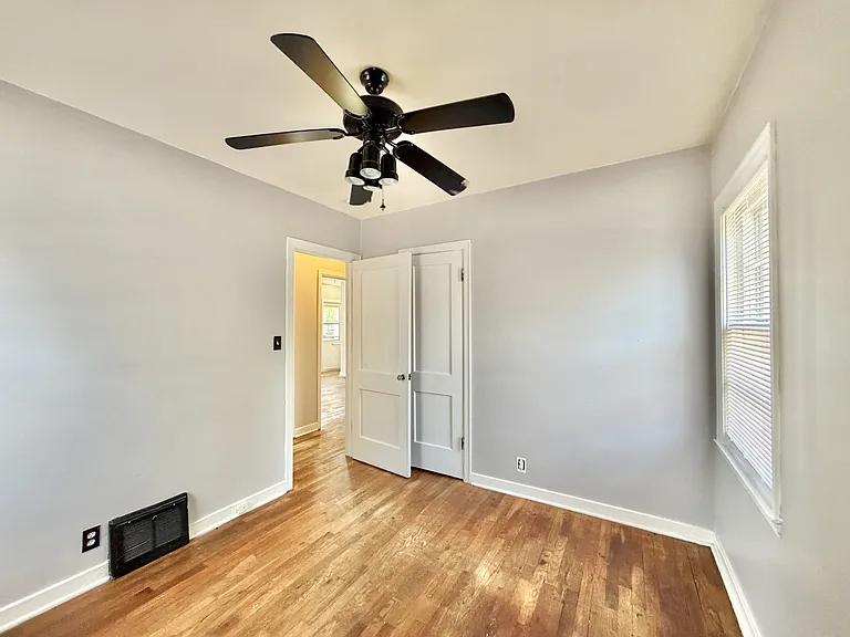 1353 Euclid Ave — Photo 9