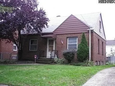 10914 Peony Ave photo 1