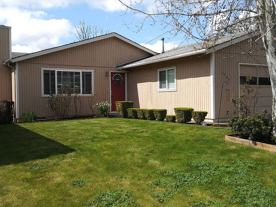 1st image of 2765 SE 44th Ct