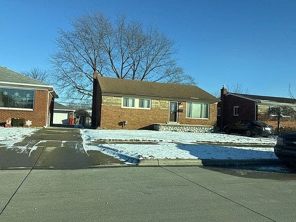 3rd image of 24564 Johnston Ave