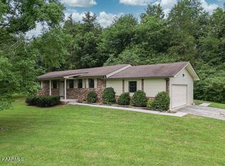147 Robin Ln, Clinton, TN 37716