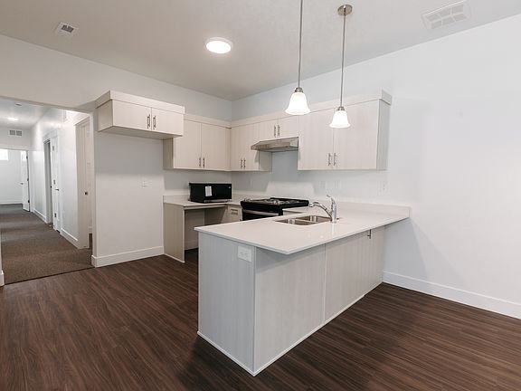 3rd image of 4655 S 720 W #I101