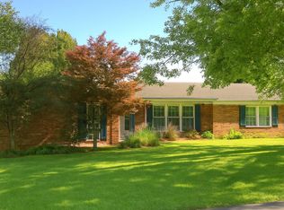 900 Colonial Trce, Frankfort, KY 40601