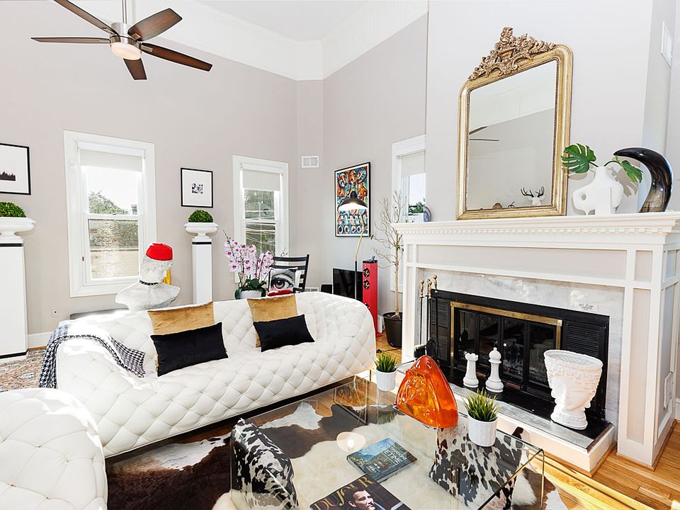 1st image of 205 18th St SE #3