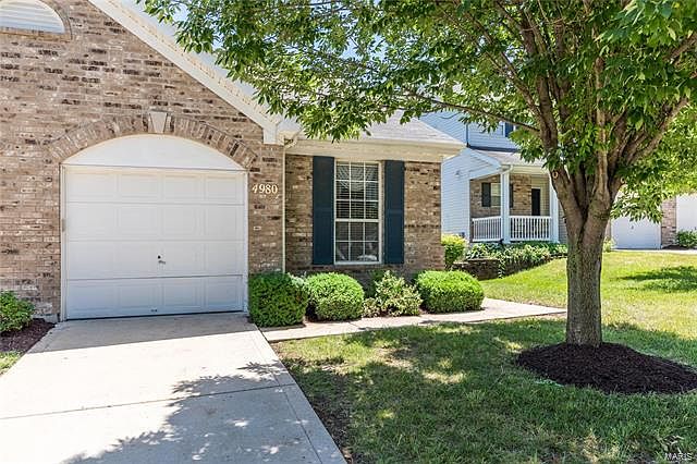 1st image of 4980 Hurstborough Ct