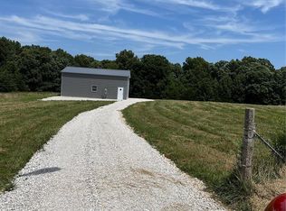 21277 Golden Oaks Ln, Warrenton, MO 63383