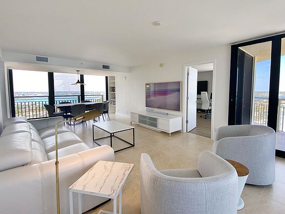 5th image of 3000 N Ocean Dr APT 28A