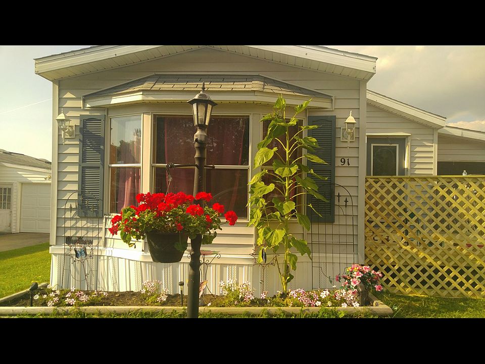 1st image of 91 S Eaglecrest Dr