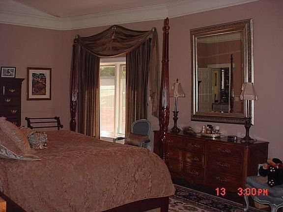 4th image of 248 Lake Haven Dr
