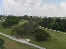 3rd image of 3150 N Palm Aire Dr APT 807