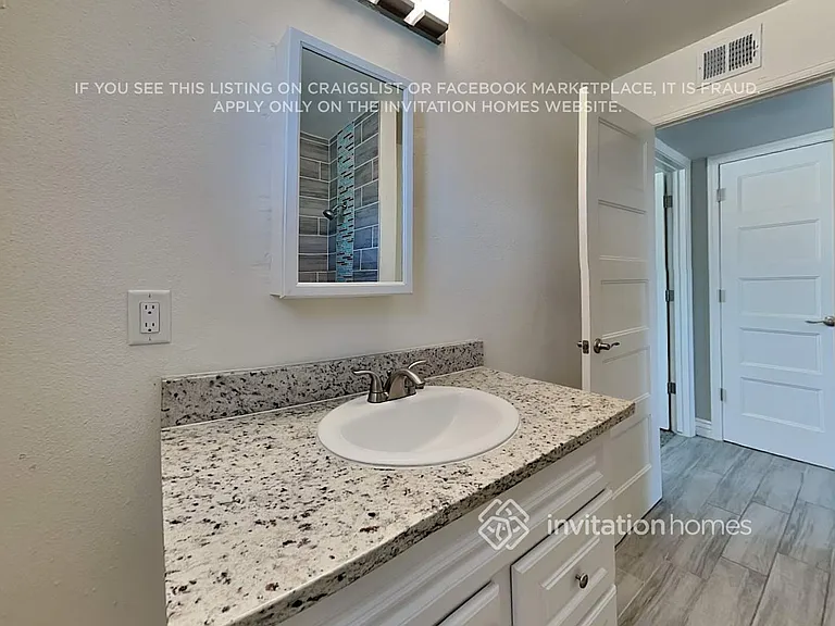 1810 E Palmcroft Dr — Photo 17
