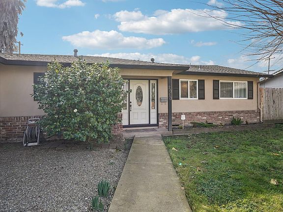 3rd image of 2020 Santa Rosa Way