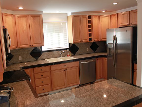 3rd image of 3745 N Frace Ave