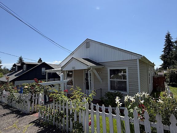 2nd image of 336 NW 17th Ave