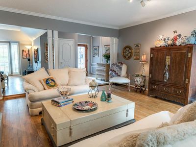 1740 S Gessner Rd, Houston, TX, 77063