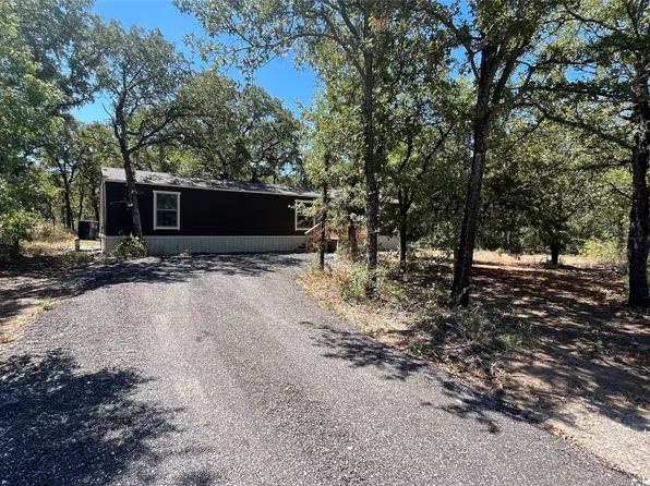 186 Sleepy Meadow Dr, Bridgeport, TX 76426