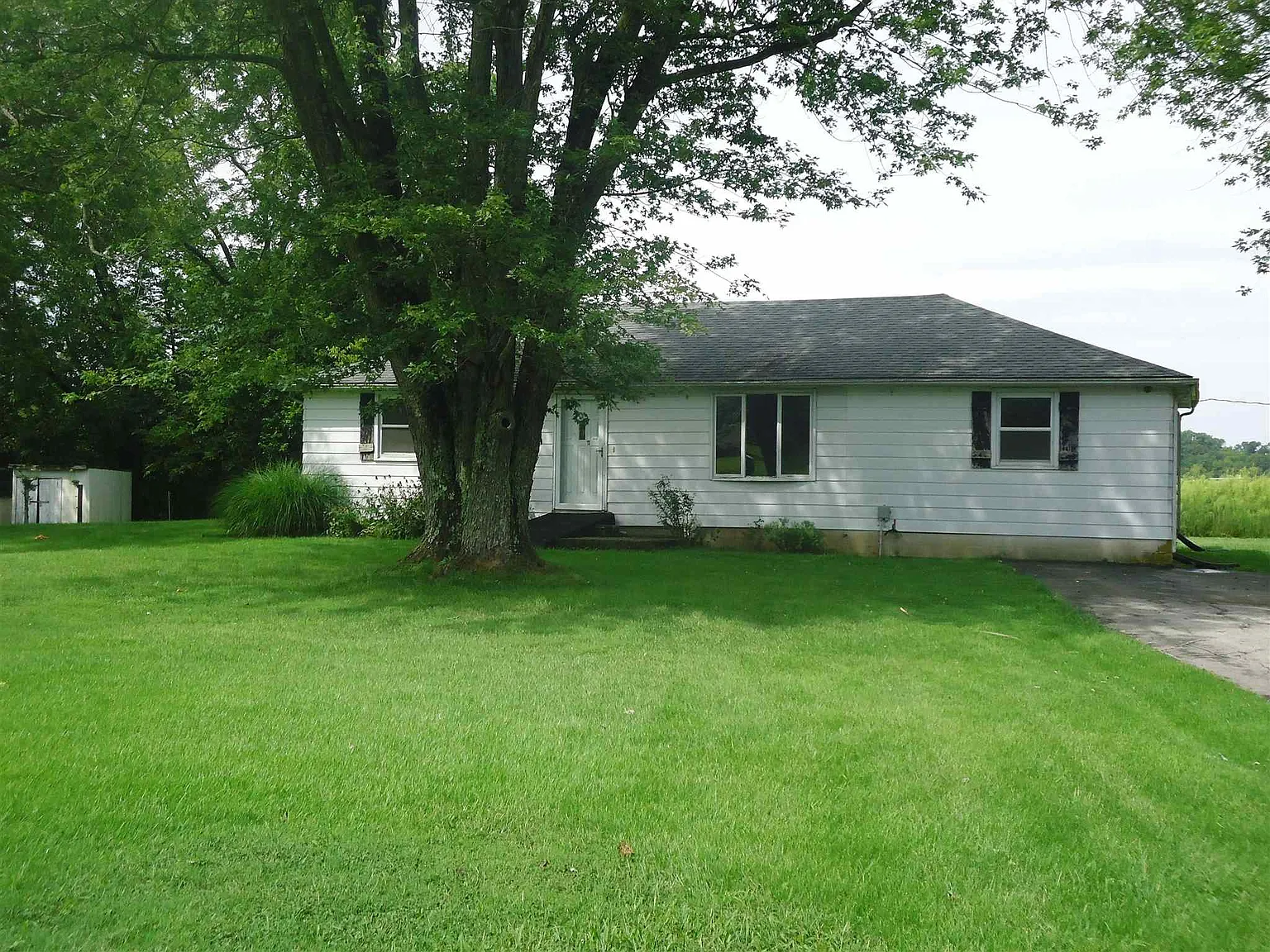 1977 Sunny Acres Dr photo 1