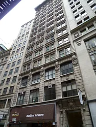 9 Maiden Lane in Financial District