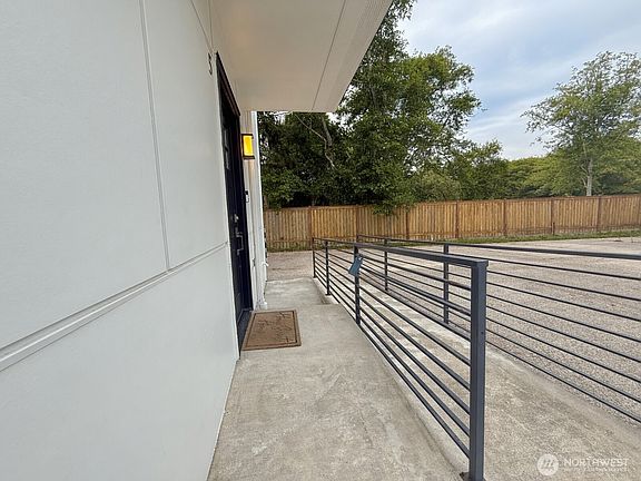 2nd image of 890 Magellan Avenue NE #5