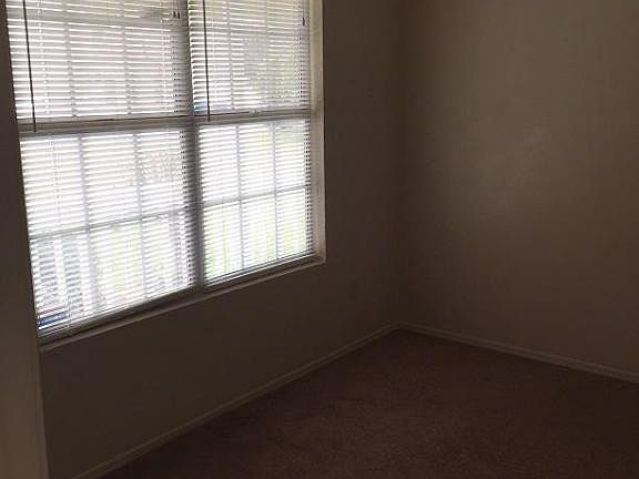 3rd image of 10950 Traci Lynn Dr