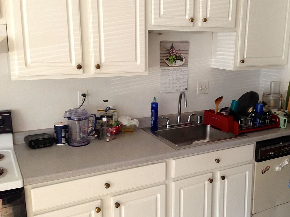 2nd image of 18464 Stone Hollow Dr